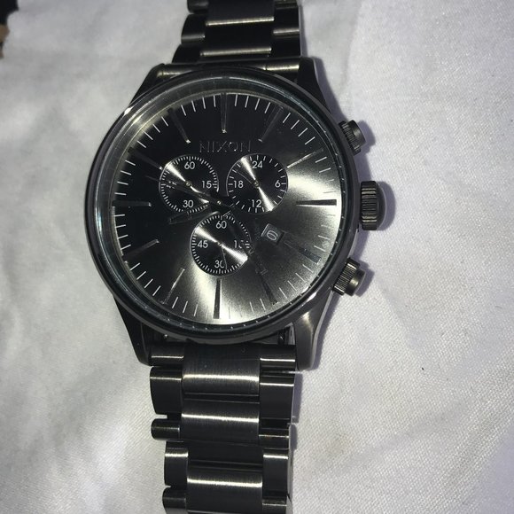 Nixon Sentry Chronograph Gunmetal Watch - Picture 8 of 10